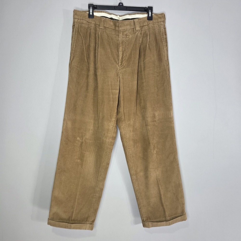 LL Bean Men's 35 (Fits 34x3) Corduroy Khaki Beige/Tan Pleated Cuffed Flap Pocket